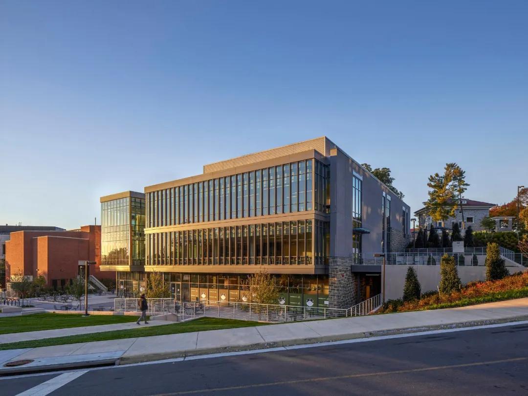 鉴黑担保网(jhdbw)·最具权威唯一维权担保平台